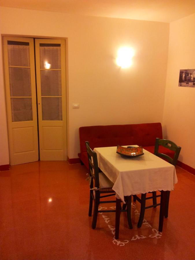 Suite Carducci B&B - Residence รูติเญียโน ภายนอก รูปภาพ